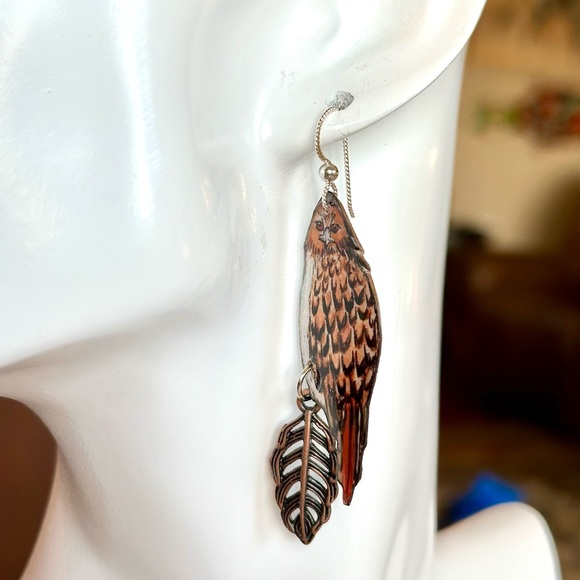 Hand, painted red tail, hawk earrings, sterling wires, metal feather charm OOAK - Picture 4 of 5